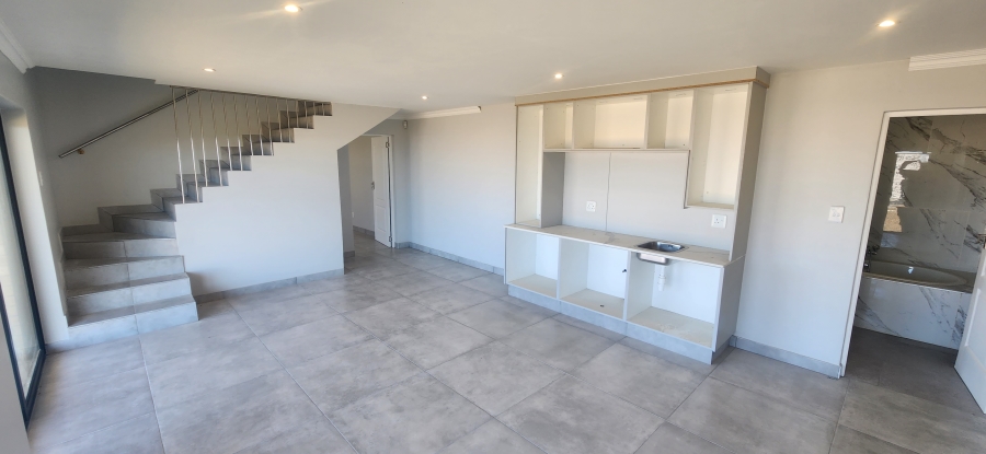 6 Bedroom Property for Sale in Dana Bay Western Cape